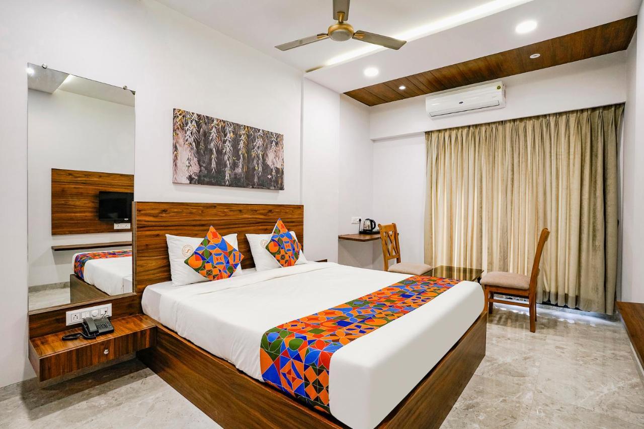 Fabhotel Swaraj Shirgaon  Extérieur photo