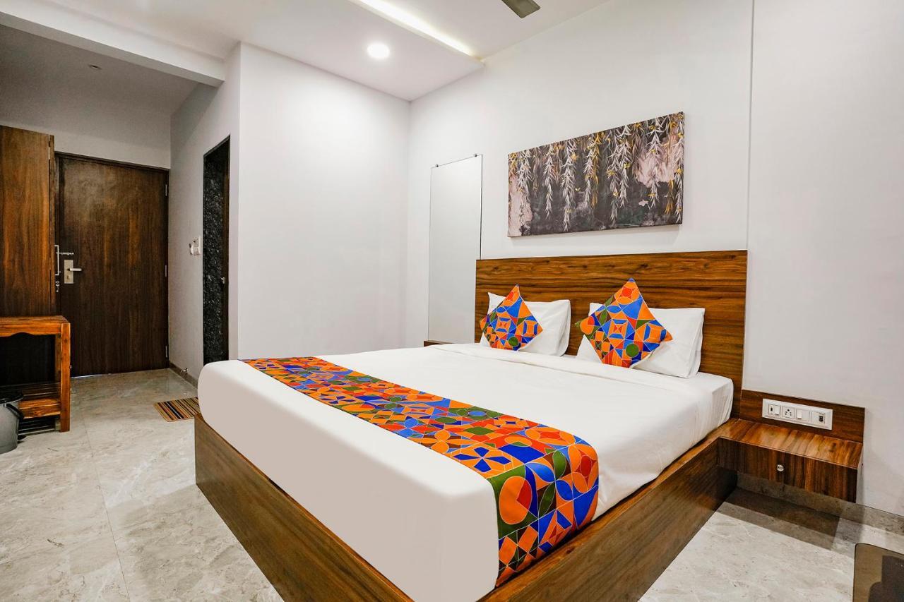 Fabhotel Swaraj Shirgaon  Extérieur photo