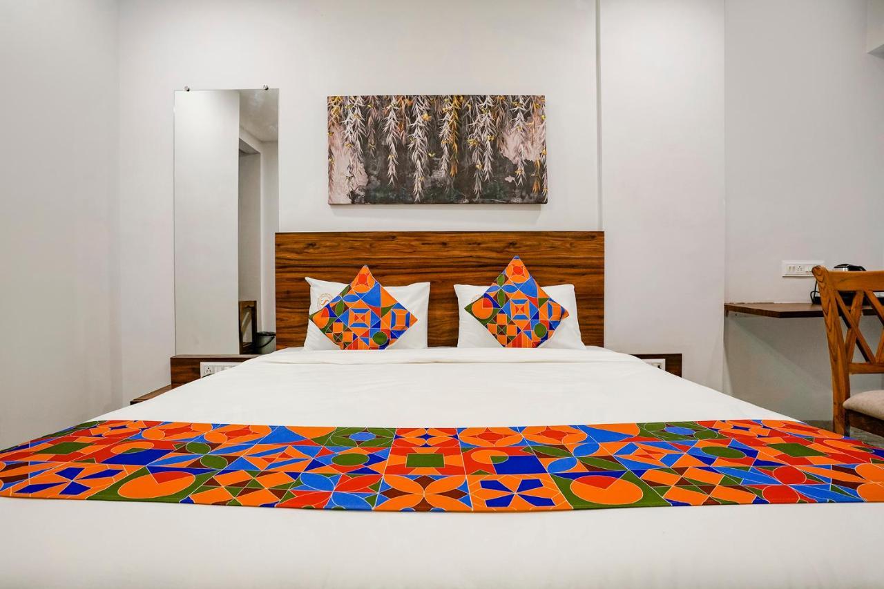Fabhotel Swaraj Shirgaon  Extérieur photo