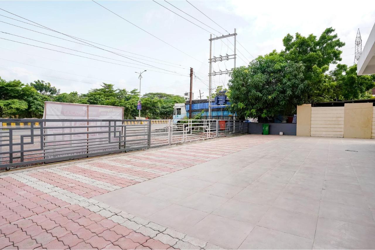 Fabhotel Swaraj Shirgaon  Extérieur photo