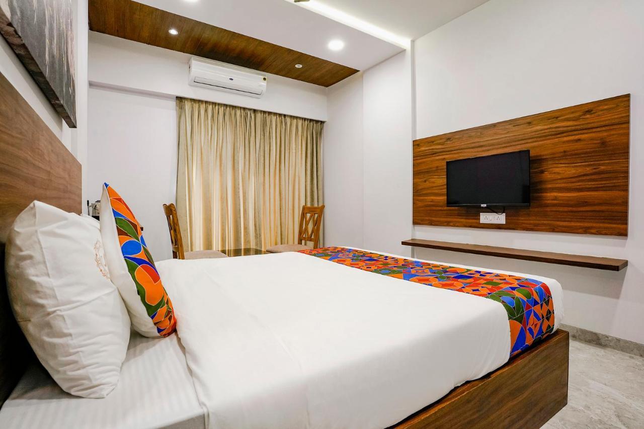 Fabhotel Swaraj Shirgaon  Extérieur photo